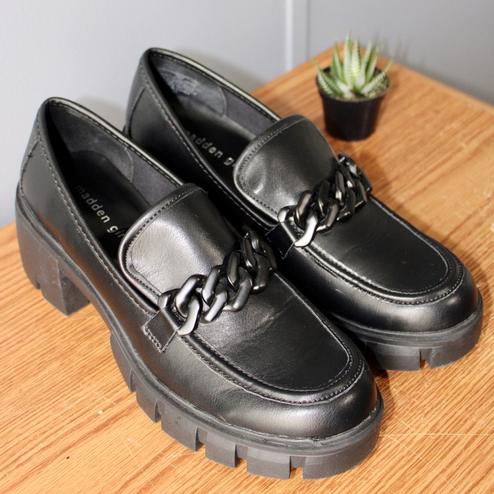 Black Steve Madden platform loafers